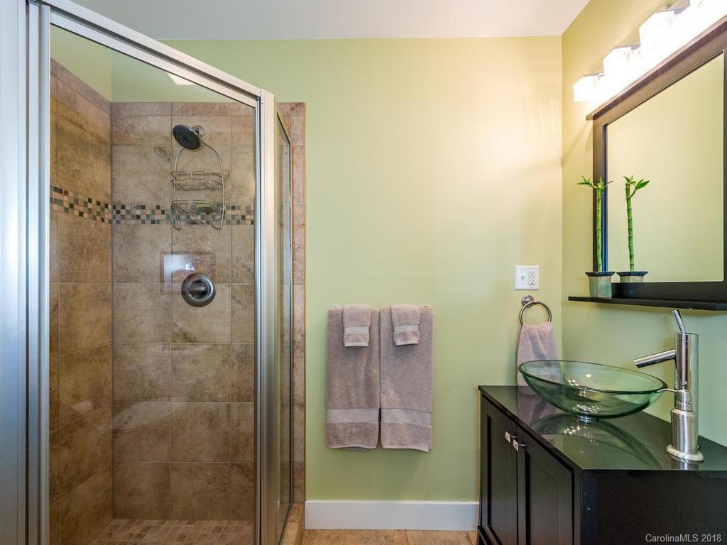138 Odonald Road Asheville NC 28806