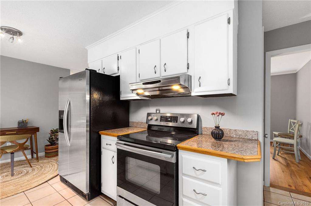 28 Woodhaven Drive Arden NC 28704