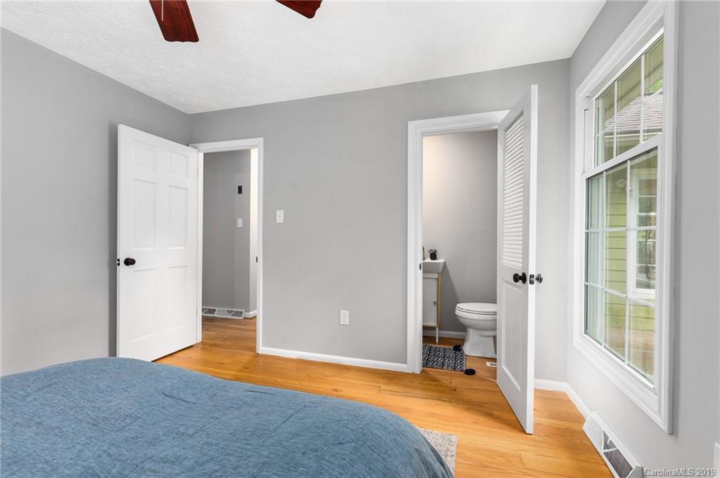 28 Woodhaven Drive Arden NC 28704