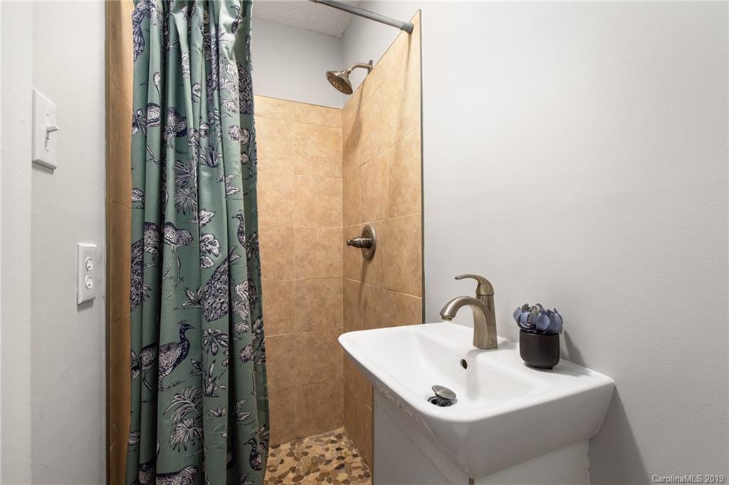 28 Woodhaven Drive Arden NC 28704
