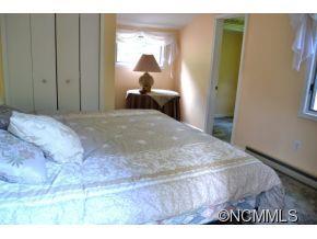 83 Dodd Road Barnardsville NC 28709