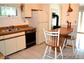 83 Dodd Road Barnardsville NC 28709