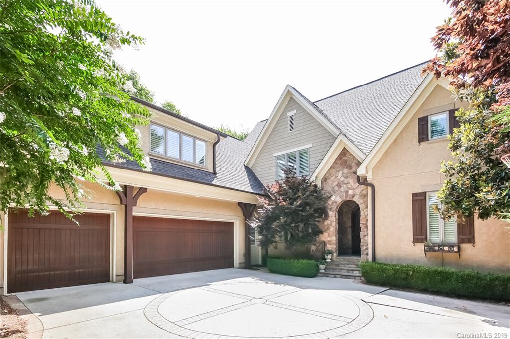 8025 Pemswood Street Charlotte NC 28277