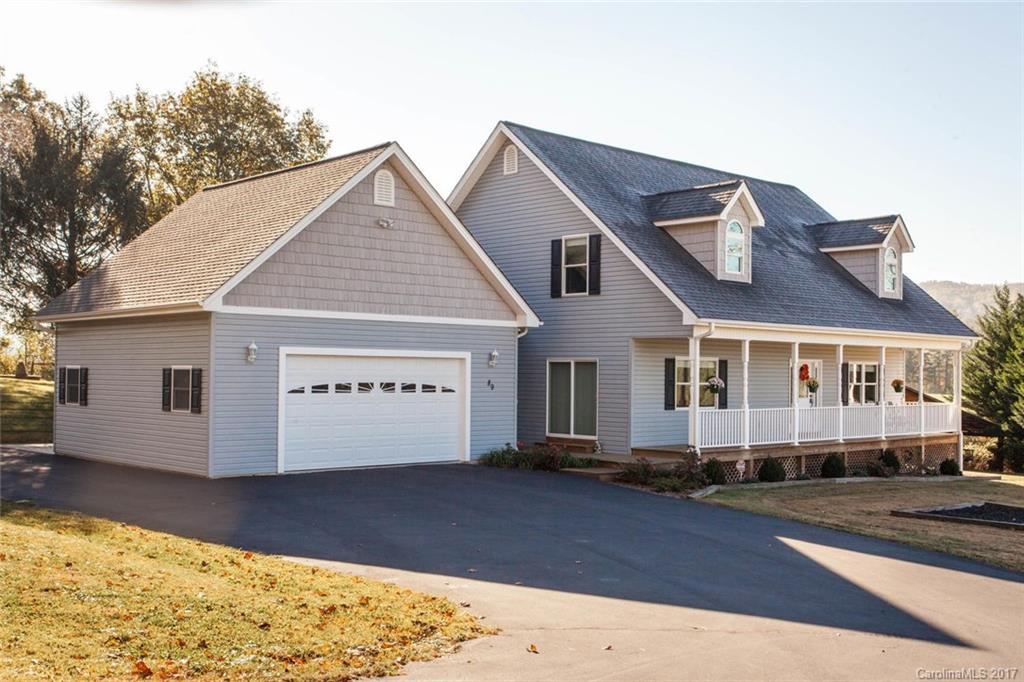 89 Scarlet Oaks Drive Etowah NC 28729