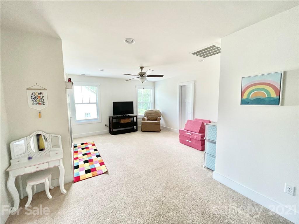 525 Rosebud Orchid Way Weaverville NC 28787