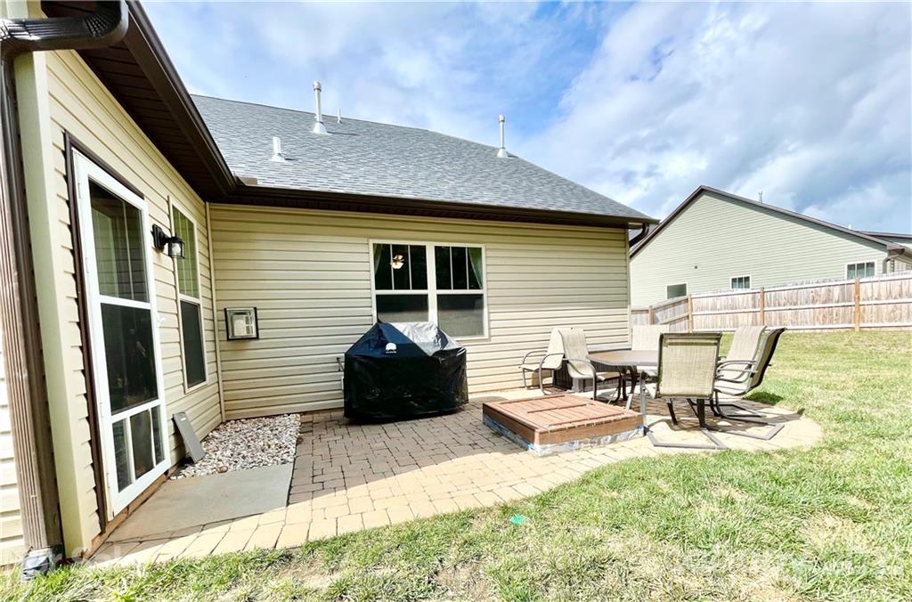 525 Rosebud Orchid Way Weaverville NC 28787