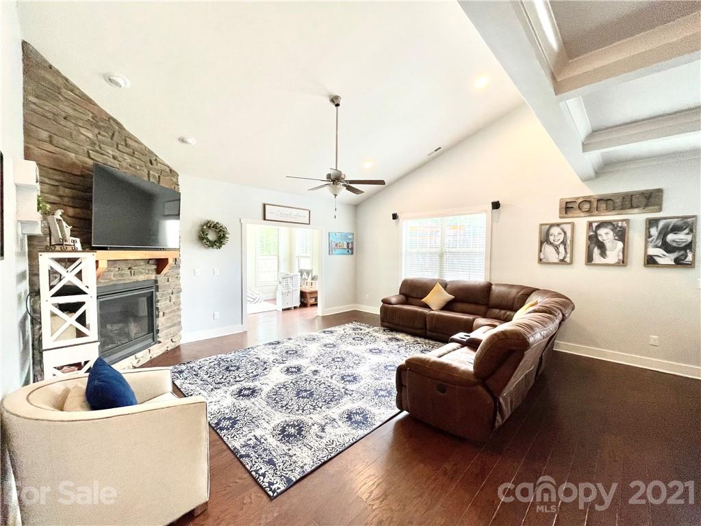 525 Rosebud Orchid Way Weaverville NC 28787