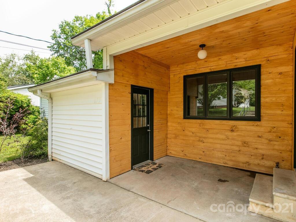 479 Riverview Drive Asheville NC 28806