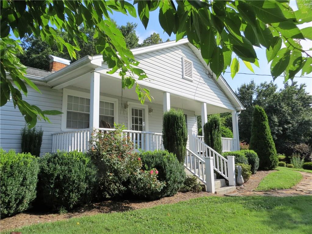1590 Fairbanks Drive Lenoir NC 28645