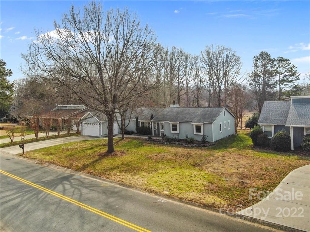 9228 Raintree Lane Charlotte NC 28277