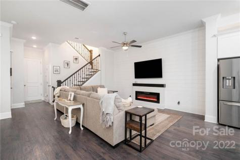 7520 Waverly Walk Avenue Charlotte NC 28277