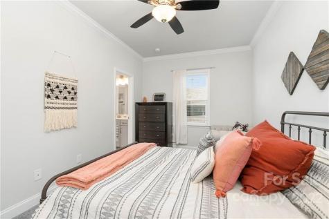 7520 Waverly Walk Avenue Charlotte NC 28277