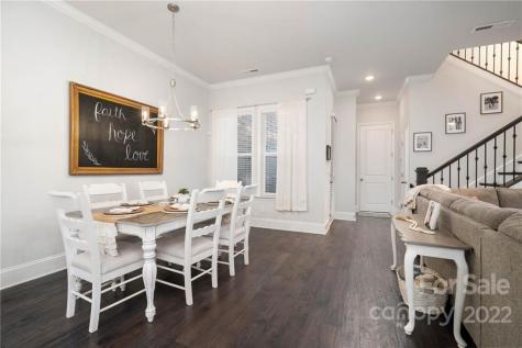 7520 Waverly Walk Avenue Charlotte NC 28277
