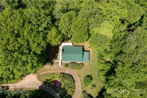 187 Bear Pen Road Burnsville NC 28714