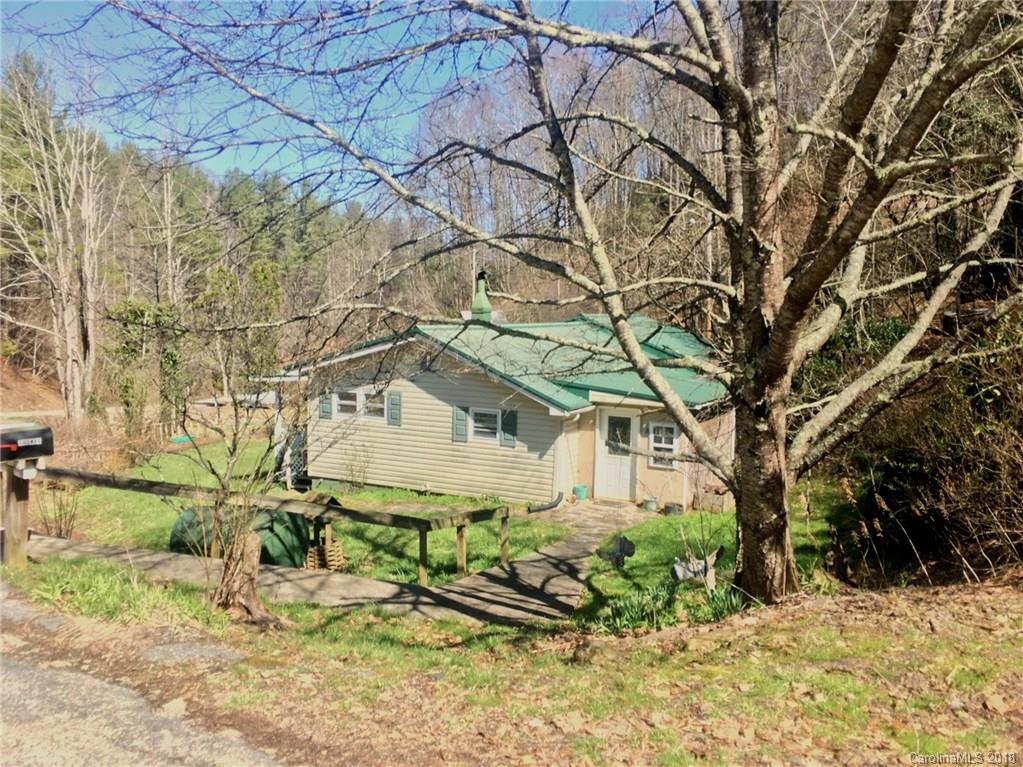 741 Bradford Road Burnsville NC 28714