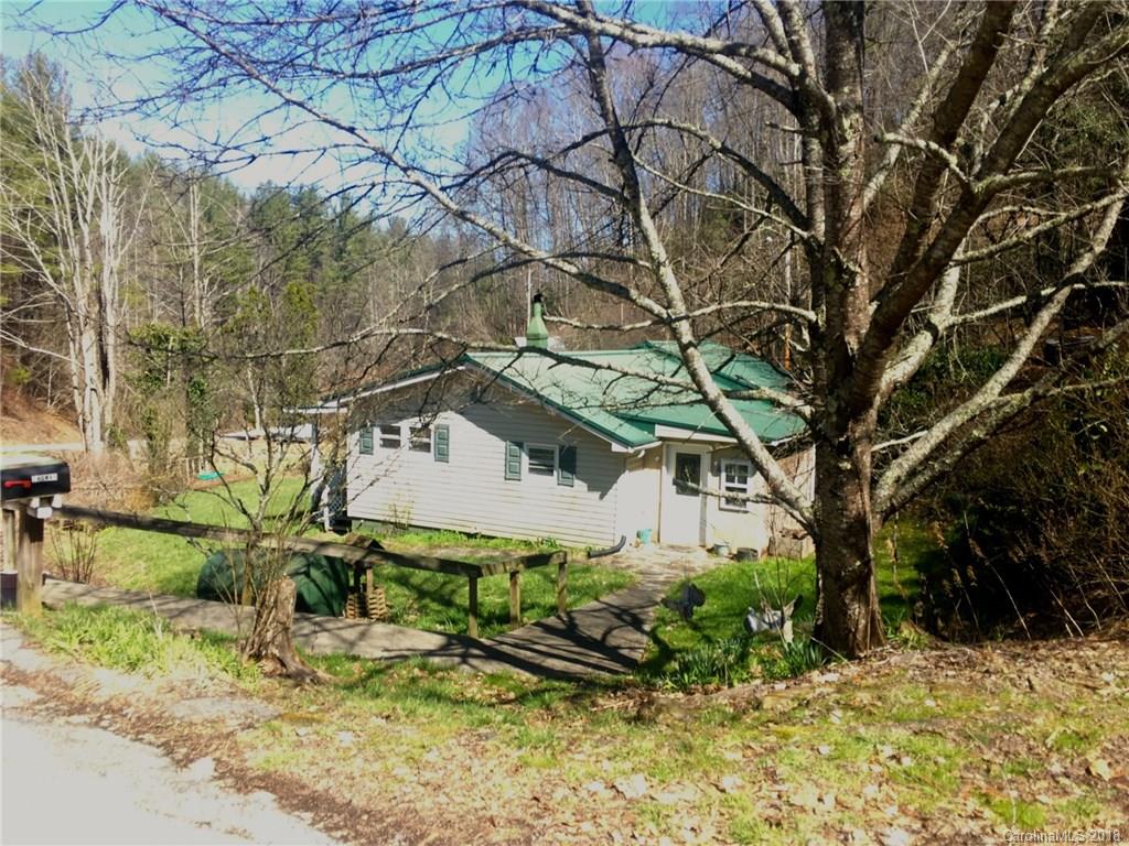 741 Bradford Road Burnsville NC 28714