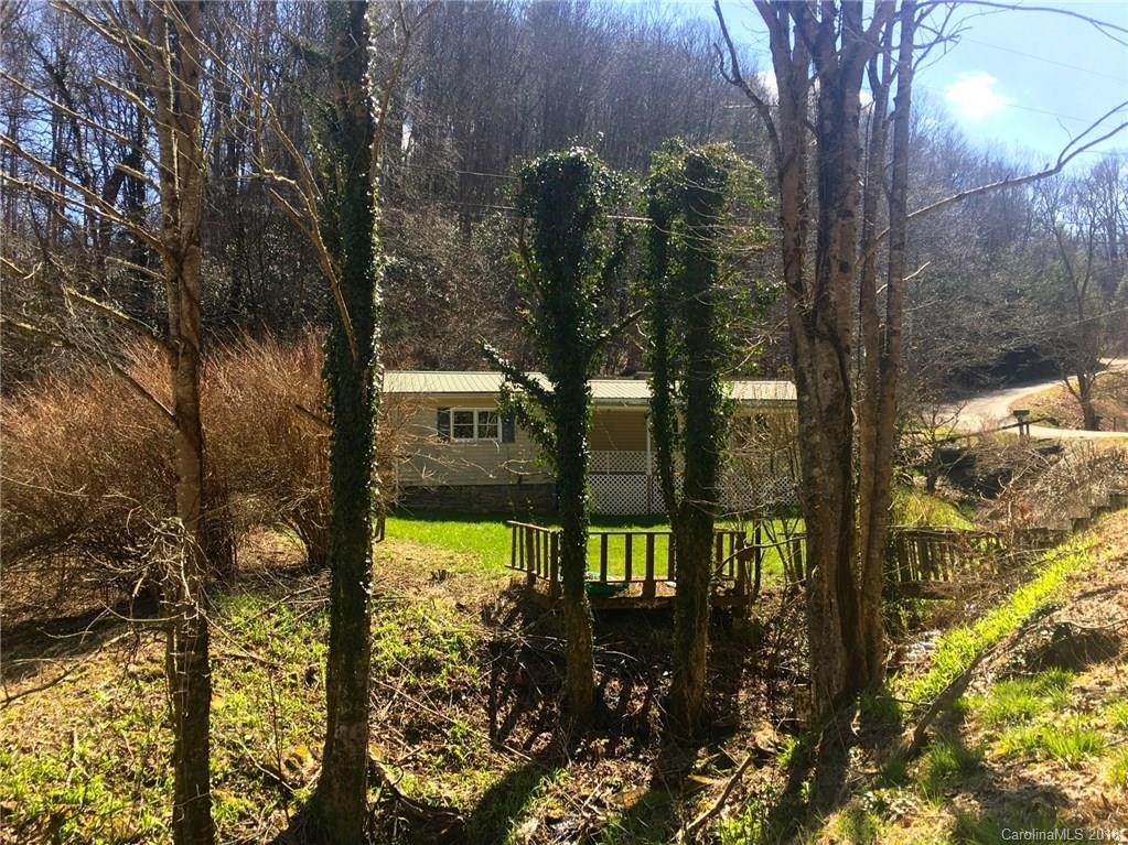 741 Bradford Road Burnsville NC 28714