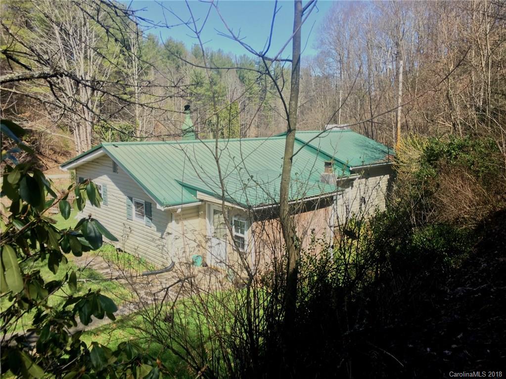 741 Bradford Road Burnsville NC 28714