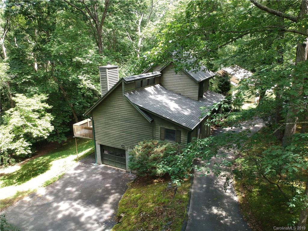 25 Oakwood Road Candler NC 28715
