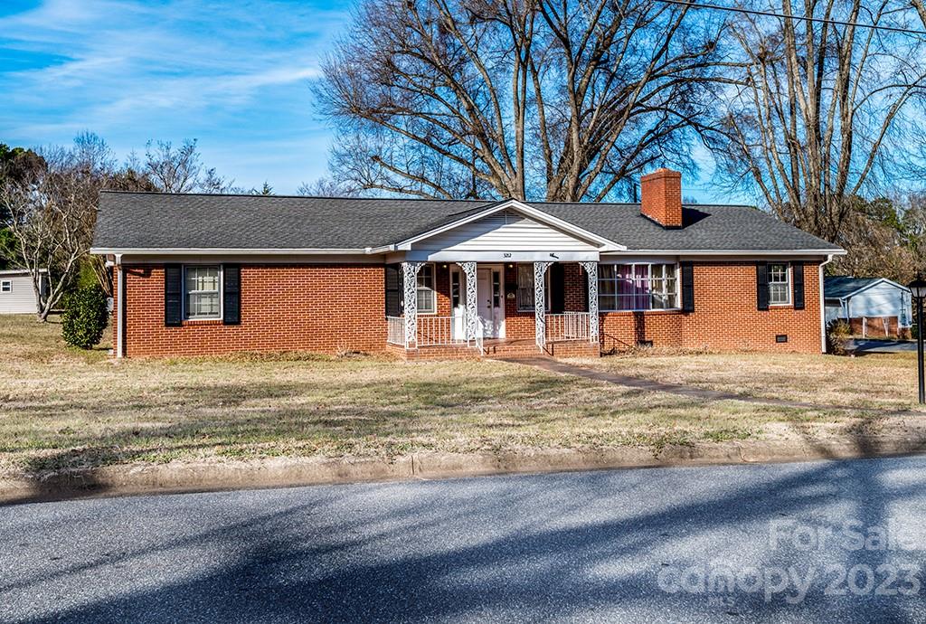 3212 6th Avenue SW Hickory NC 28602