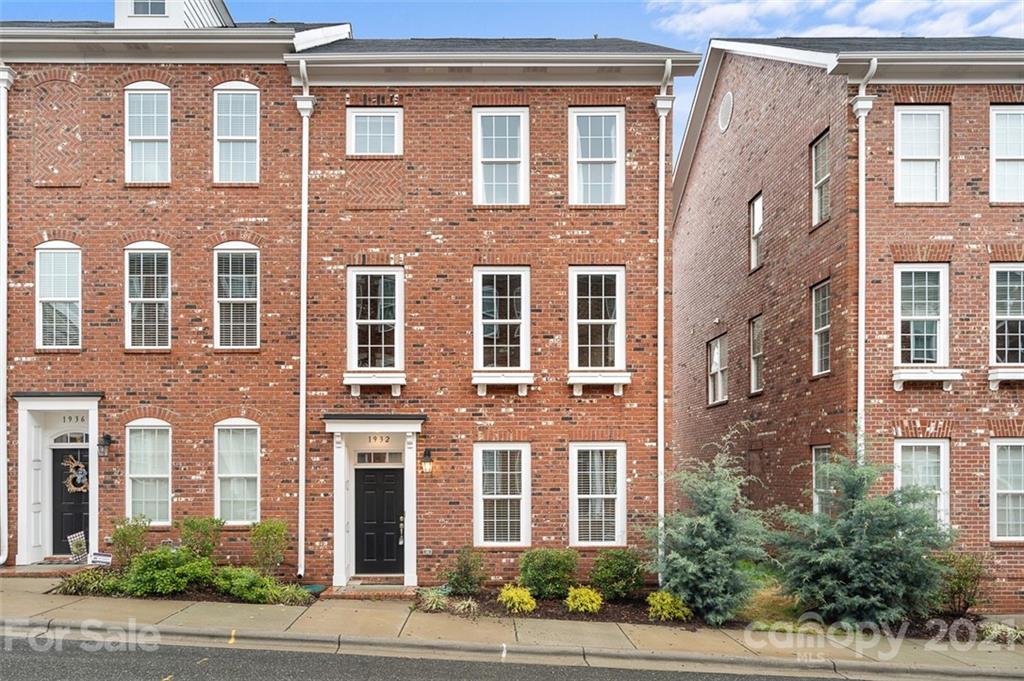 1932 Winpole Lane Charlotte NC 28273