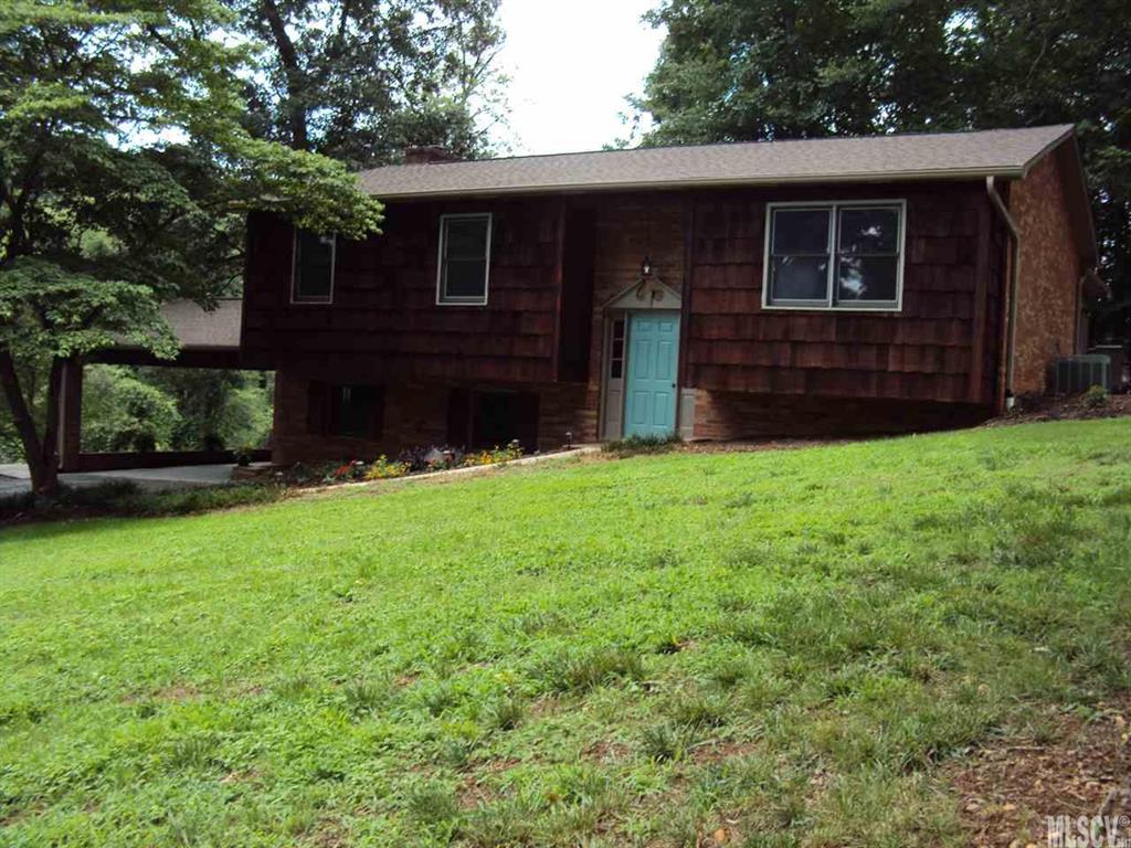 979 Tangle Drive Hickory NC 28602