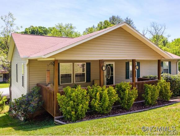 41 Melton Road Candler NC 28715