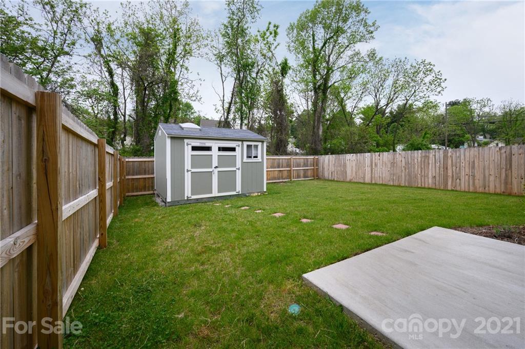 7 Crayton Park Drive Asheville NC 28803