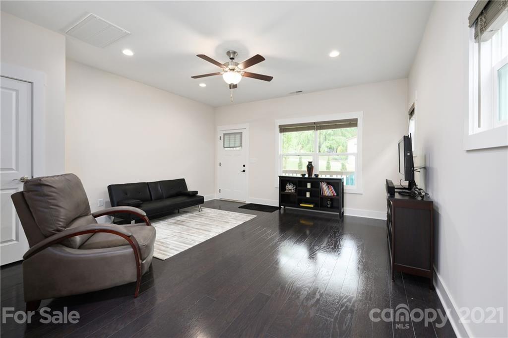 7 Crayton Park Drive Asheville NC 28803