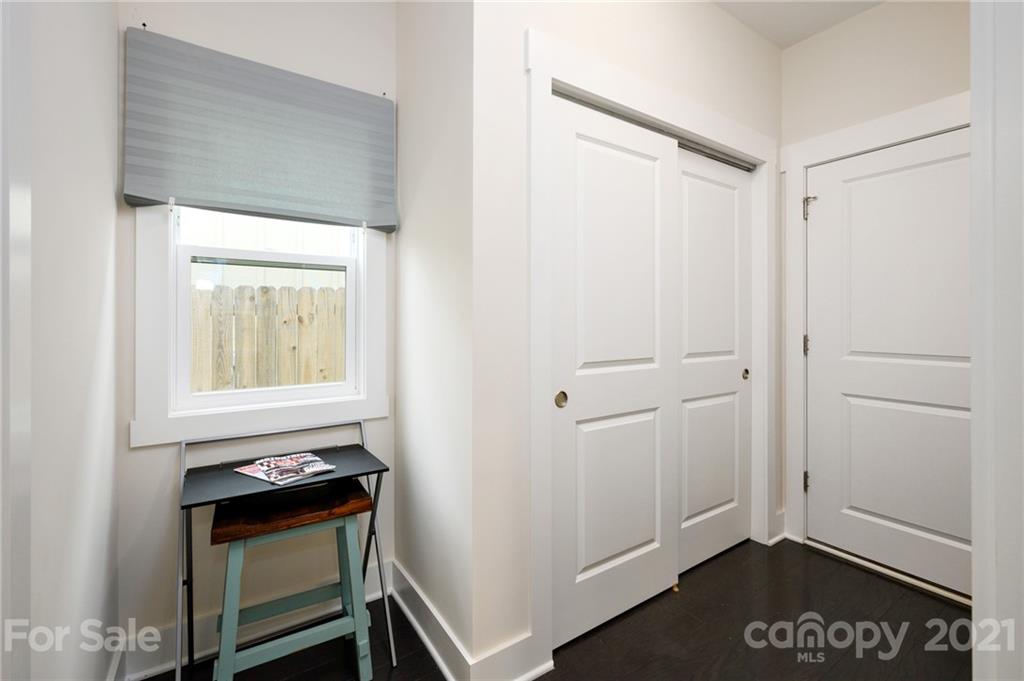 7 Crayton Park Drive Asheville NC 28803