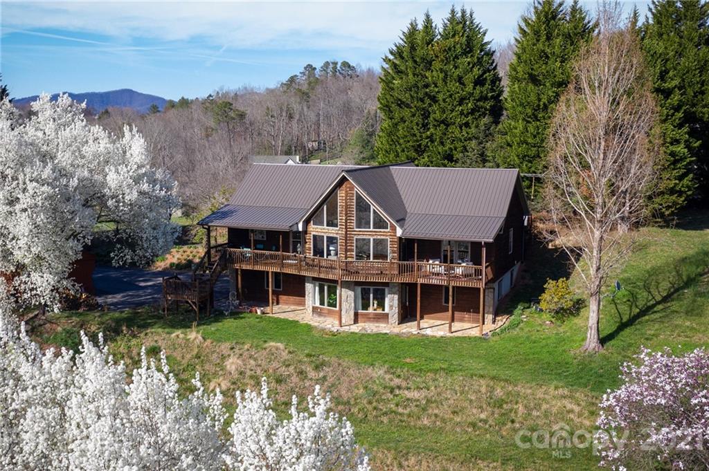 170 Bennett Road Candler NC 28715