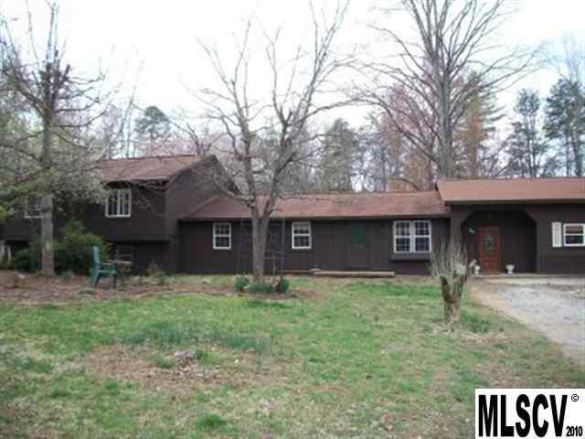 1888 Creekside Place Lenoir NC 28645