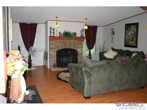 49 Goose Creek Road Swannanoa NC 28778