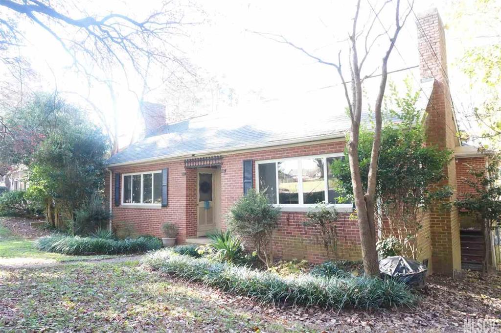 841-843 N Center Street Hickory NC 28601