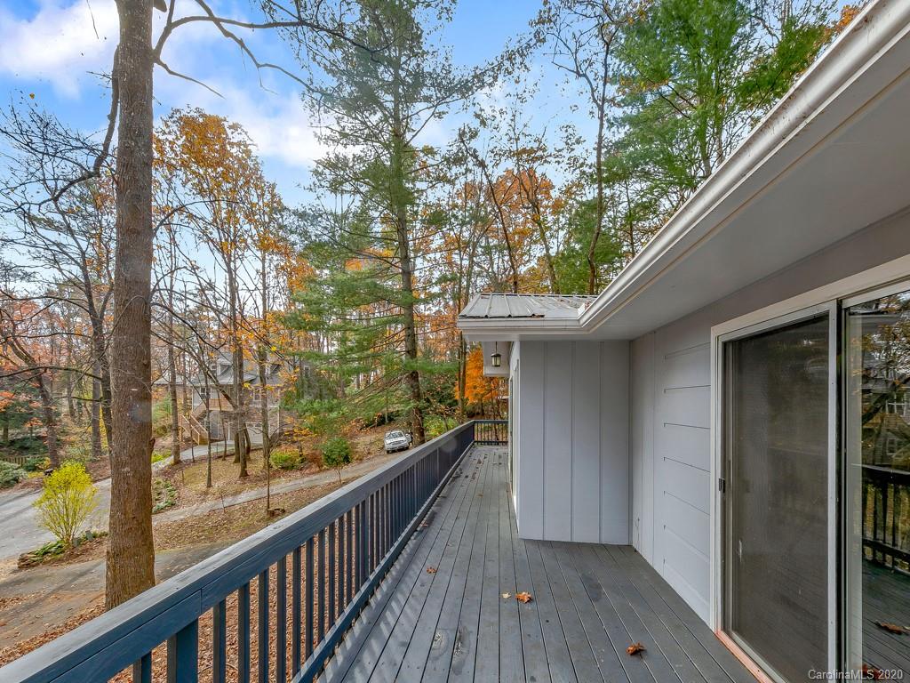 16 Mayfair Place Arden NC 28704