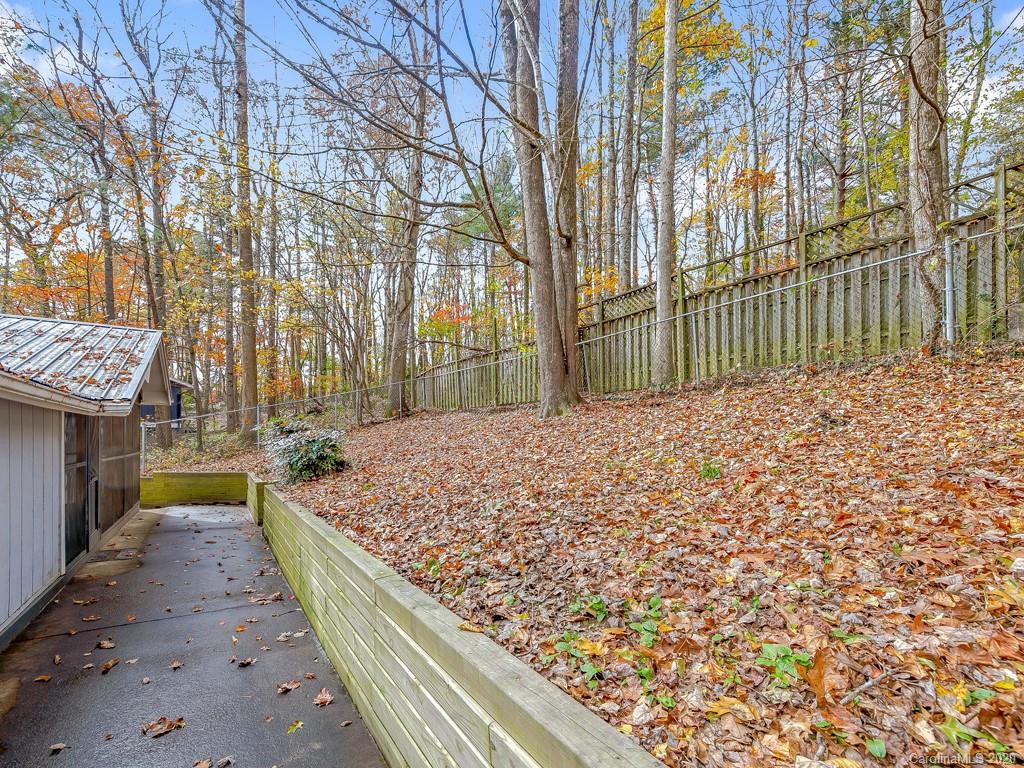 16 Mayfair Place Arden NC 28704