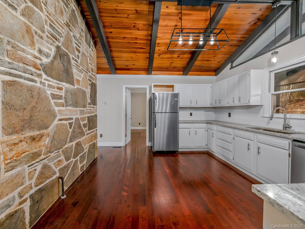 16 Mayfair Place Arden NC 28704