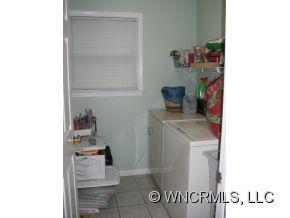 10 Bear Claw Trail Candler NC 28715