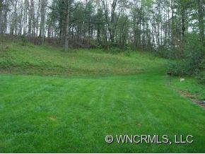 10 Bear Claw Trail Candler NC 28715