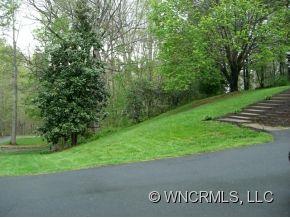 10 Bear Claw Trail Candler NC 28715