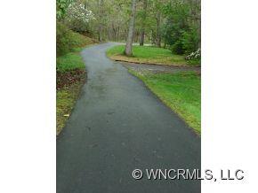 10 Bear Claw Trail Candler NC 28715