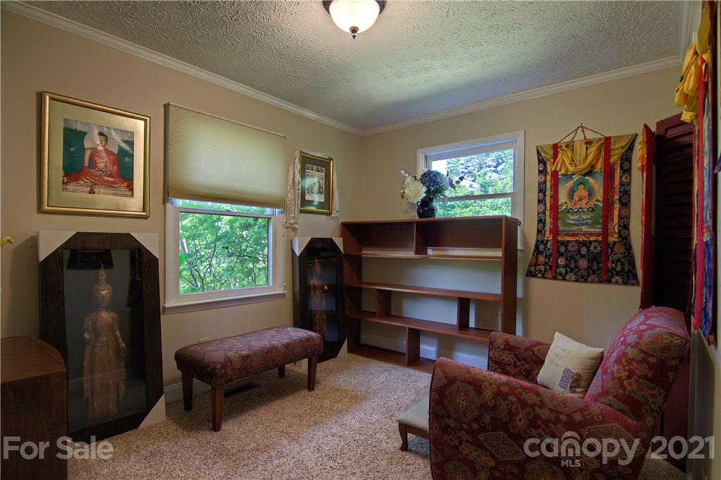 37 Pine Spring Drive Asheville NC 28805