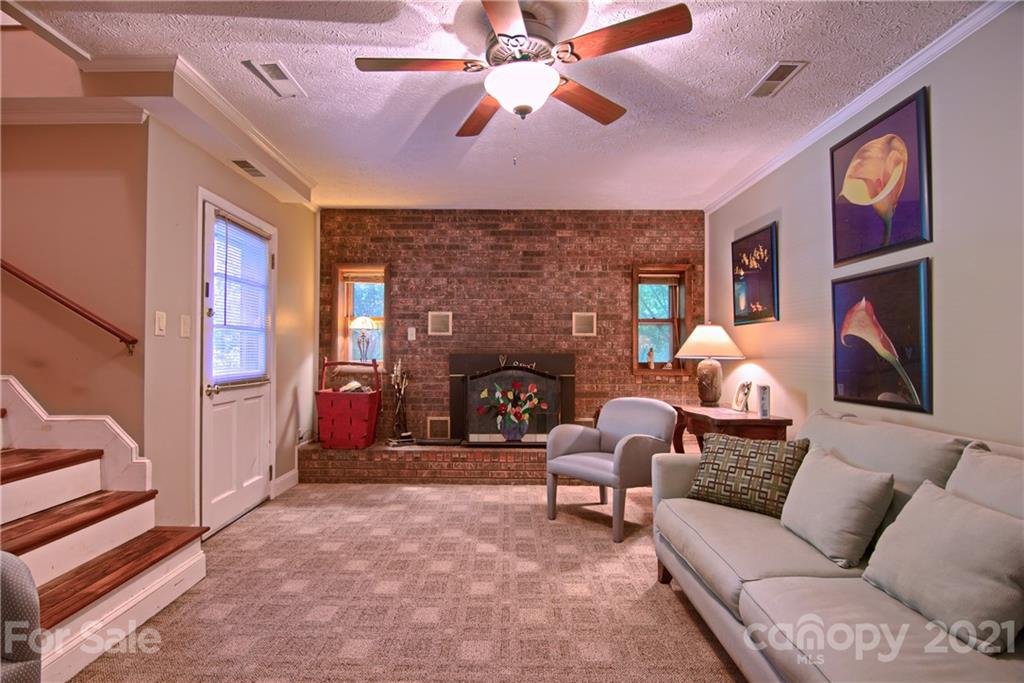 37 Pine Spring Drive Asheville NC 28805