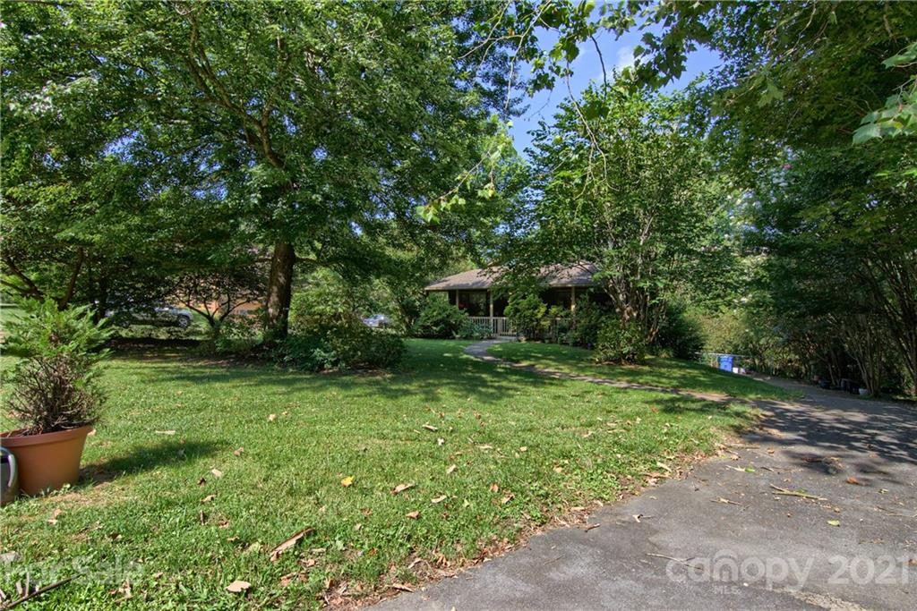 37 Pine Spring Drive Asheville NC 28805