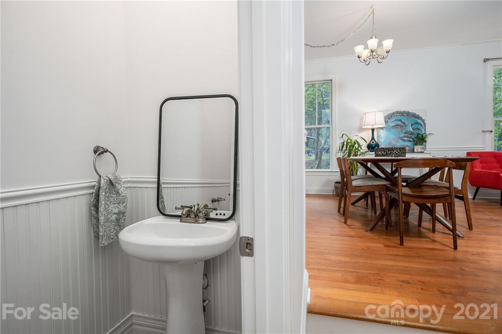 29 Dortch Avenue Asheville NC 28801