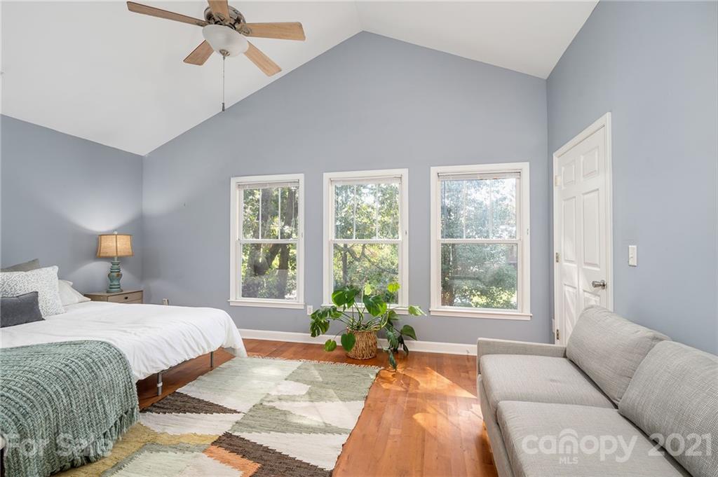 29 Dortch Avenue Asheville NC 28801