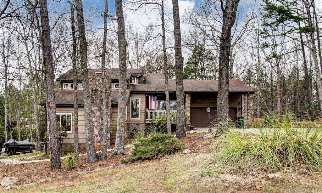 7714 Robin Crest Road Charlotte NC 28226