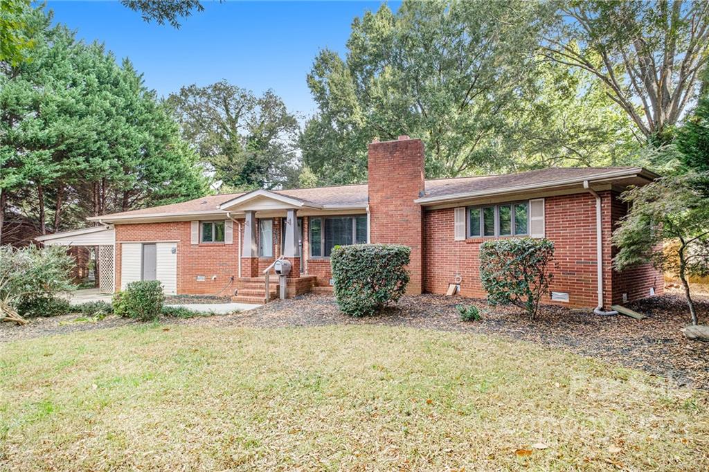 2631 Arnold Drive Charlotte NC 28205