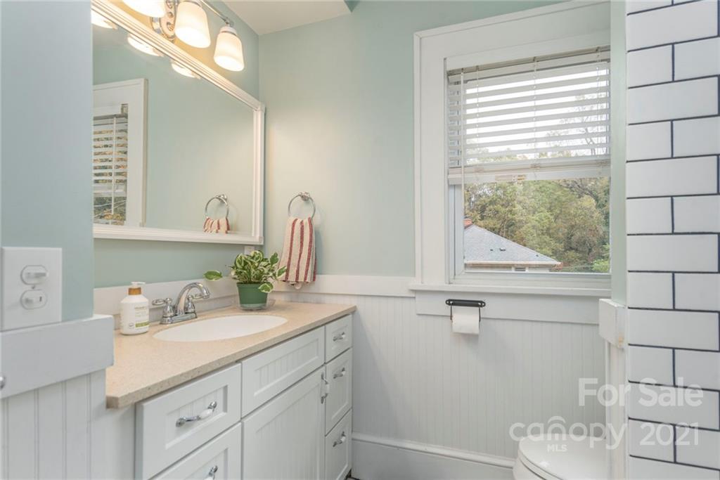 41 Tacoma Street Asheville NC 28801