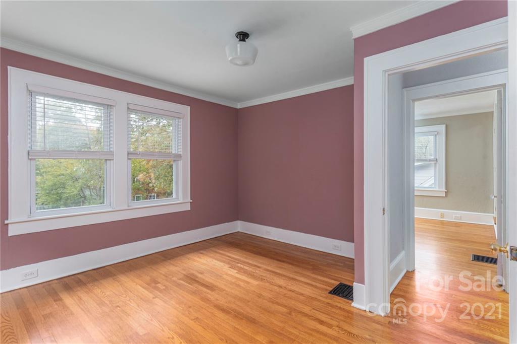 41 Tacoma Street Asheville NC 28801